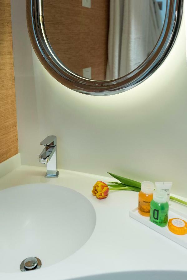 Hotel The First One Madrid Preciados (Adults Only) Esterno foto